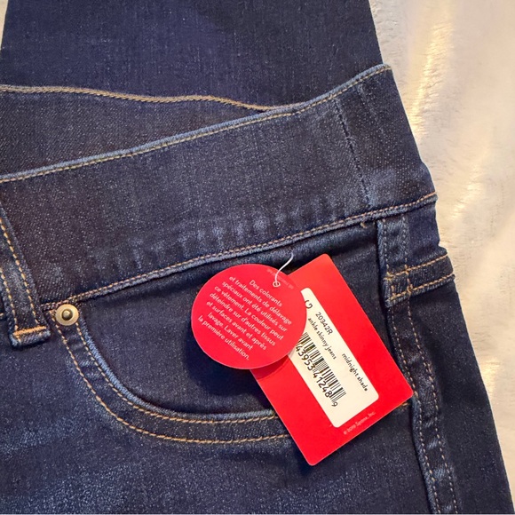 Spanx Women's Blue Skinny Jeans - Picture 6 of 8